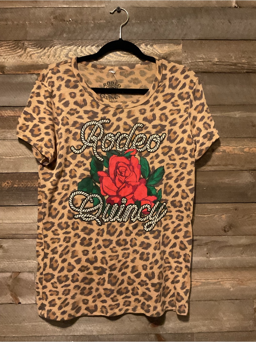Rodeo Quincy Brown Leopard T-shirt Red Roses Women’s Size Large
